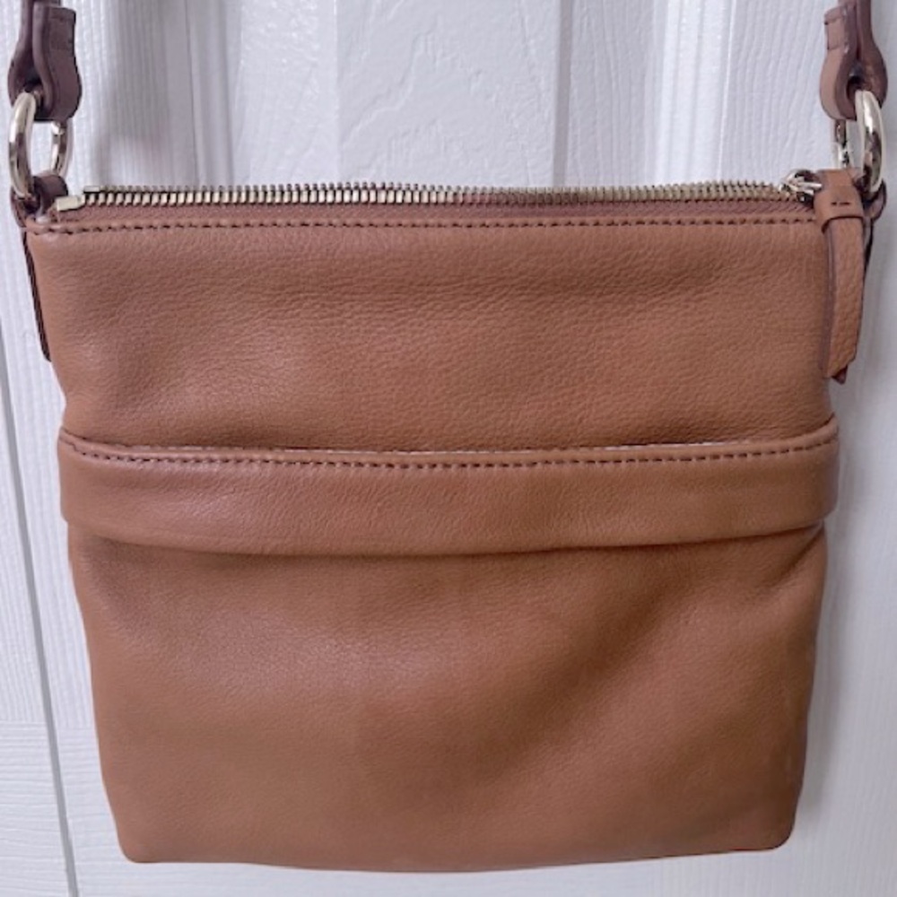 Beautiful cross body leather bag